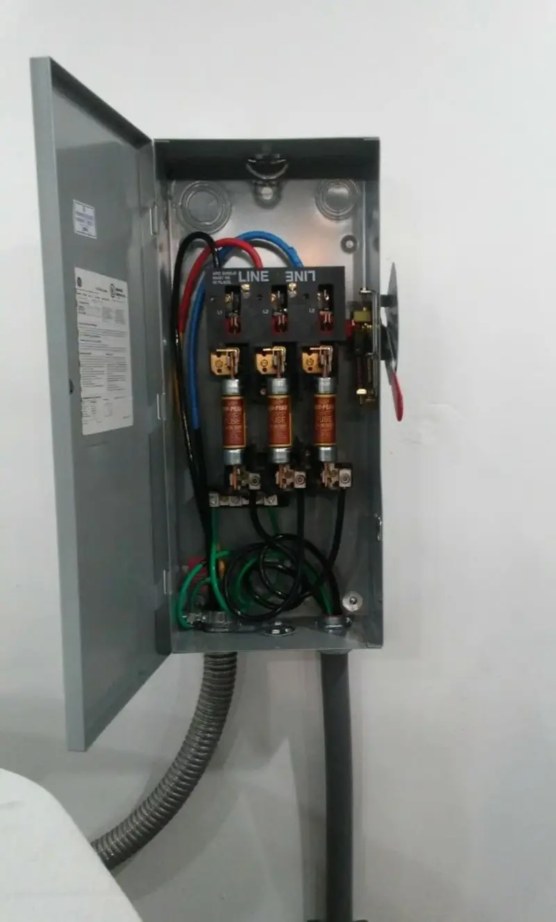 Three-phase disconnect switch installed for Smoke Detector Installation in Hudson Falls